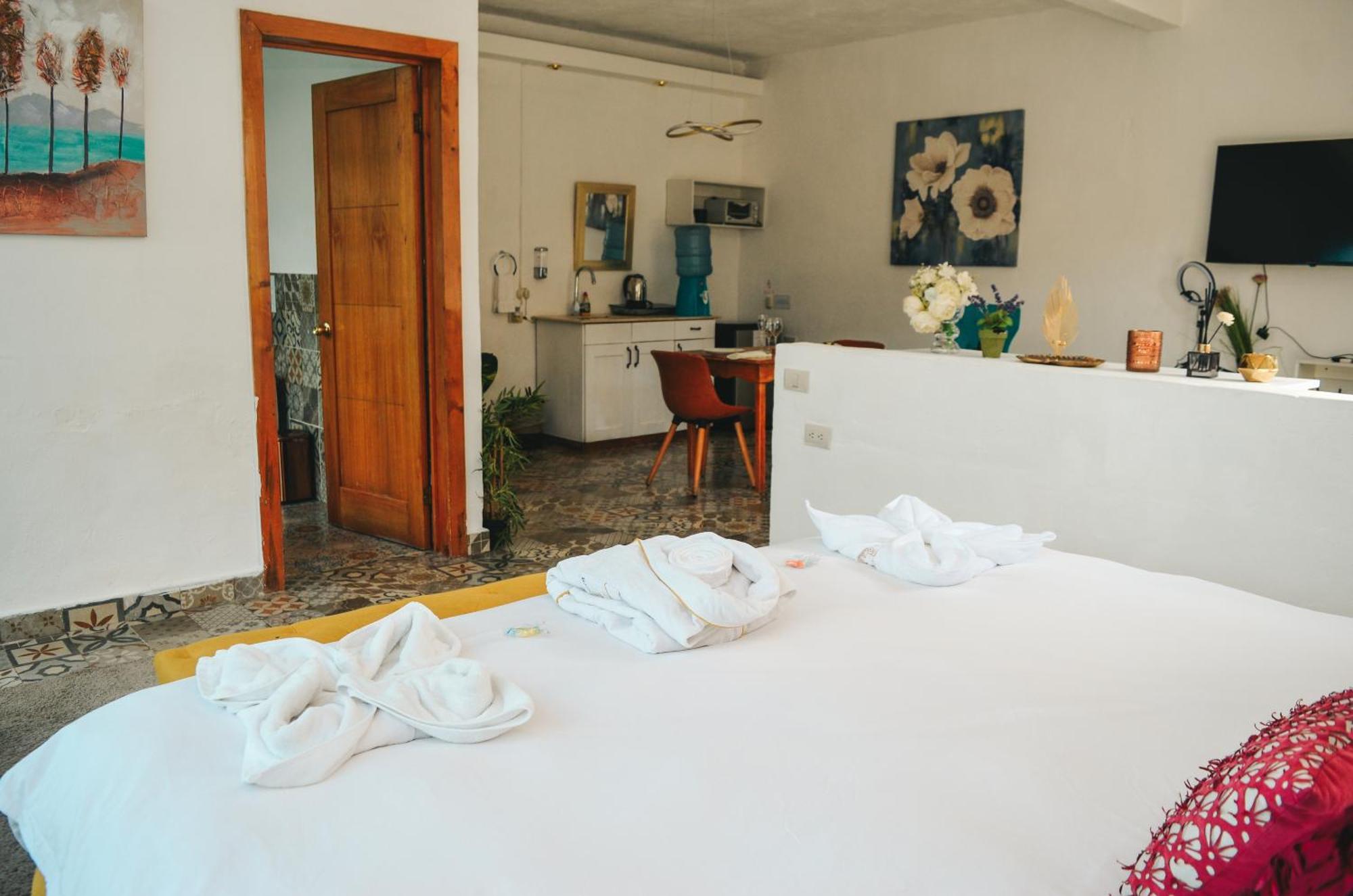 Vila Tiberias By Luxury Atitlan San Pedro La Laguna Exteriér fotografie